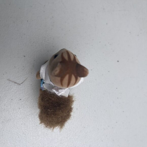 Sylvanian Families Walnut Squirrel Father Cedric Doll Family Wearing Tie Toy 3" - Picture 8 of 11